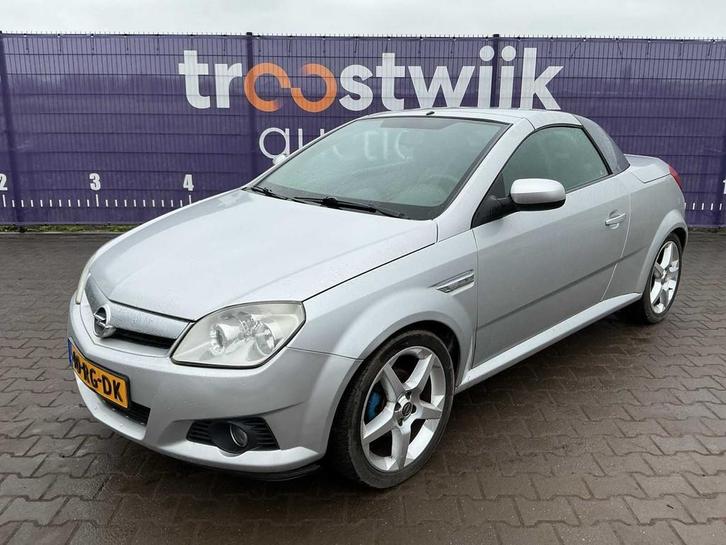 2005 - Opel - Tigra TwinTop - 1.8-16V Cosmo - Personenauto, Auto's, Opel, Bedrijf, Tigra, Open dak, Benzine, Euro 4, Cabriolet