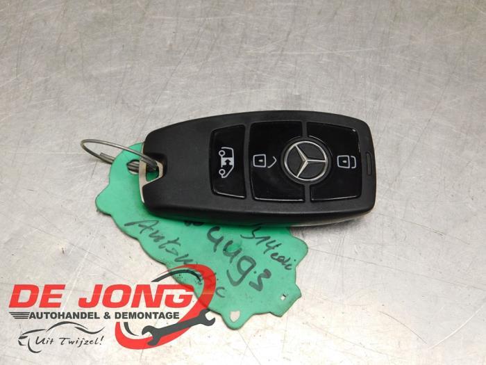 Clé d'un Mercedes Sprinter, Autos : Pièces & Accessoires, 3 mois de garantie, Utilisé, -, -