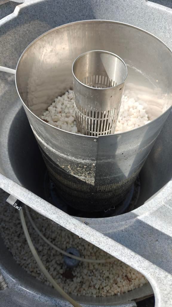 Nexus 300 met scheurtje aan de zijkant, Ophalen, Vijverfilter