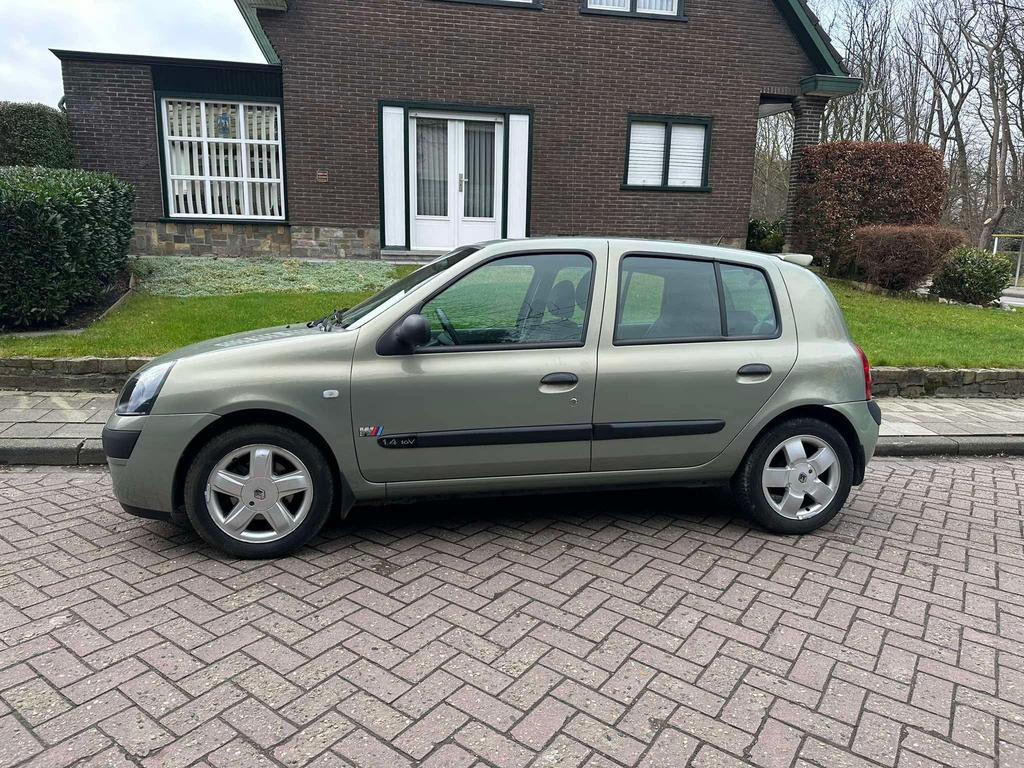 Renault Clio 1.4i benzine AUTOMAAT 082000km 5deur gekeurd, Auto's, Renault, Bedrijf, Te koop, Clio, ABS, Airbags, Centrale vergrendeling