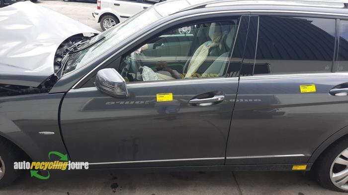 Portier 4Deurs links-voor van een Mercedes C-Klasse (755), Gebruikt, -, Deur, -