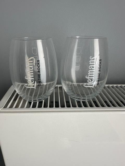 Verschillende glazen, Ophalen, Nieuw