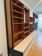 Armoire design vintage, meuble mural, scndivian style, Métal, Avec tablette(s), 300 cm ou plus, Utilisé