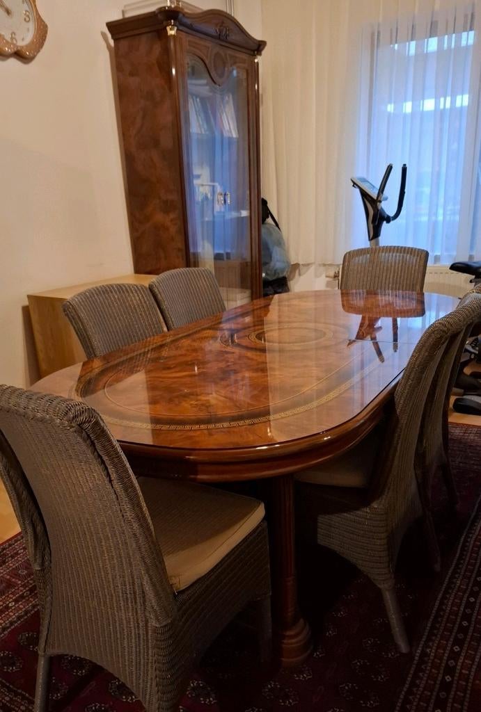 MOOIE EETPLAATS, Huis en Inrichting, Kasten | Vitrinekasten, Ophalen