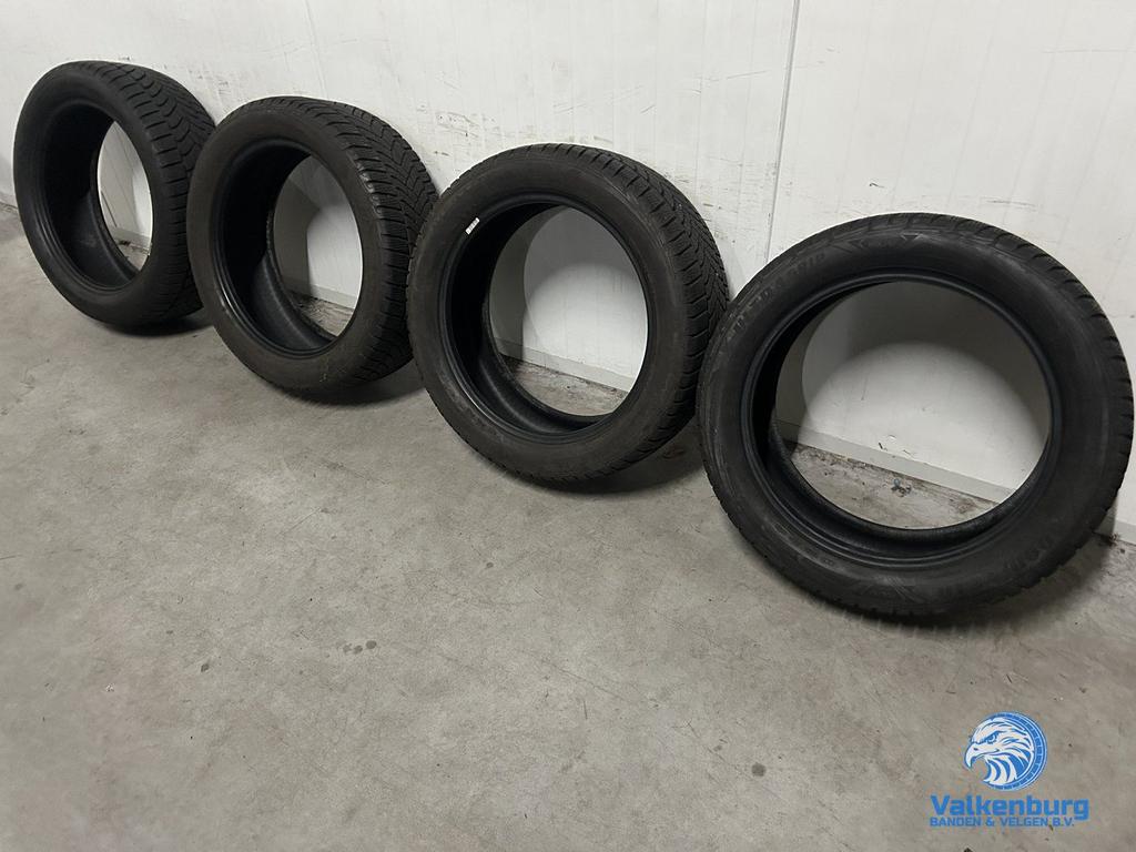 7mm! Winterbanden 235/50R19 Goodyear Ultragrip SUV Gen-1, 19 inch, Gebruikt, -, -