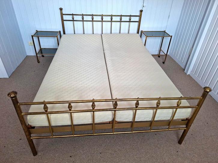 Lit en Laiton  Vintage avec sommier et matelas Lattoflex, Maison & Meubles, Chambre à coucher | Lits, Utilisé, Deux personnes