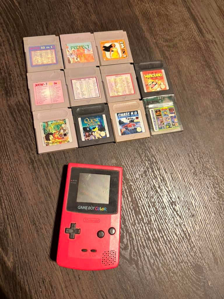 Game Boy Color + 10 spellen – retro bundle, Games en Spelcomputers, Spelcomputers | Nintendo Game Boy, Ophalen, Zo goed als nieuw