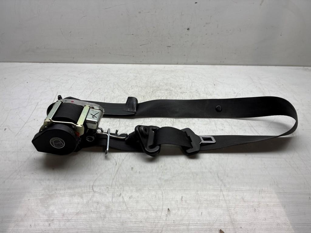 CEINTURE DE SECURITE AVANT GAUCHE Ford Transit Custom, Henry-Ford-Straße  1
50735  Köln, DE, Ford-Werke GmbH, Kunden@ford.com