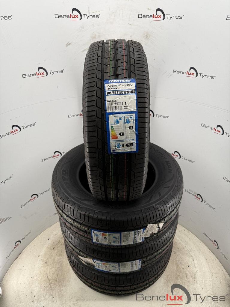 205/65R15c Toyo 205/65 R15 R15c 205/65R15 205/65/15 2056515, Autos : Pièces & Accessoires, Pneus & Jantes, Pneu(s), Pneus été