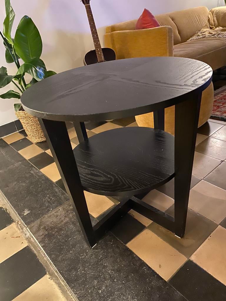Bijzettafel zwart, rond., Ophalen, Zo goed als nieuw, Rond