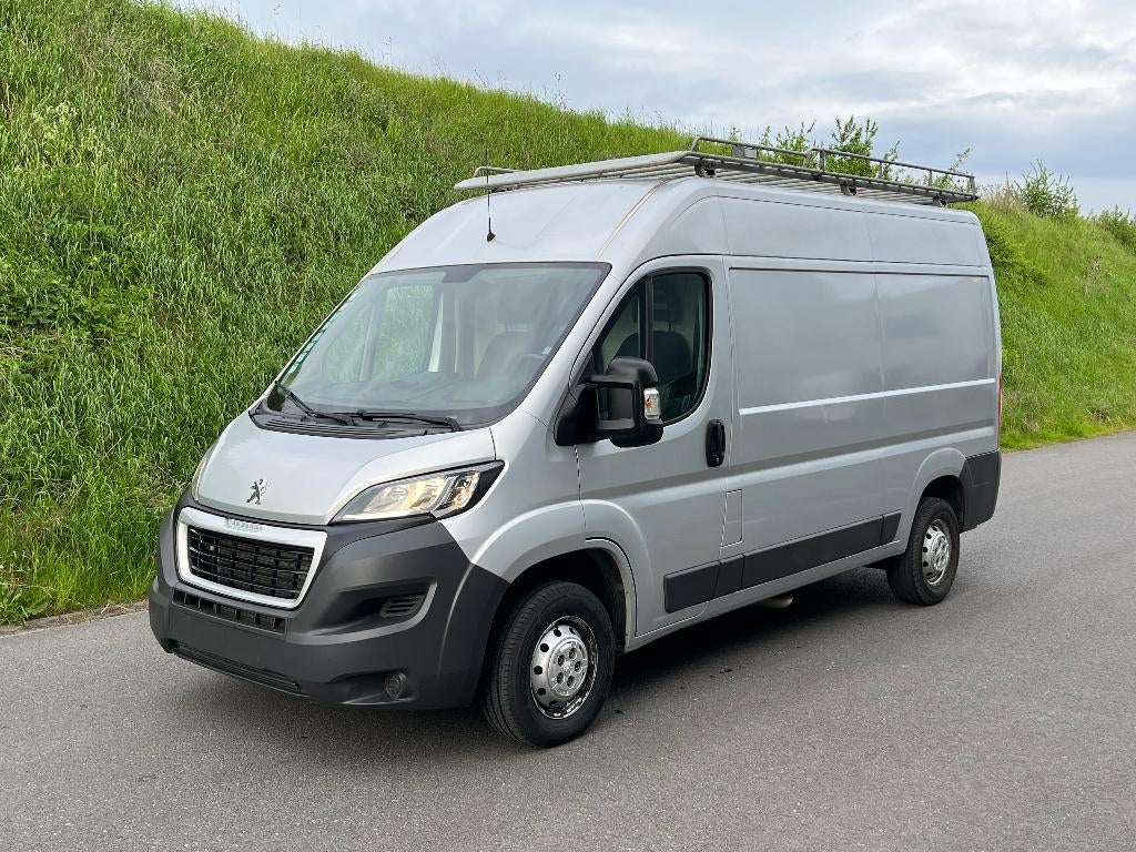 Peugeot Boxer L2H2 130pk / 122000KM / Airco / Euro6, Argent ou Gris, Achat, Euro 6, 3 places