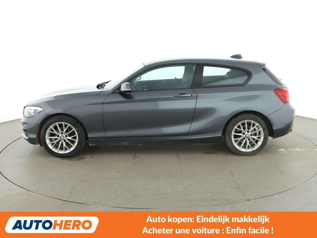 BMW 1 Serie 116 116i Edition Sport Line Shadow, Autos, Argent ou Gris, Achat, Boîte manuelle, Tissu