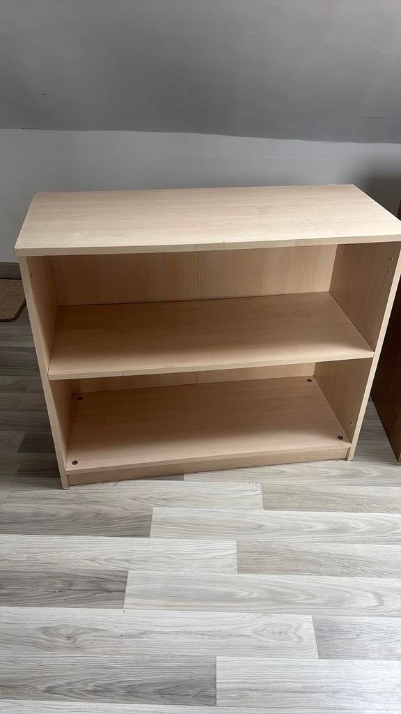 Étagère, Ophalen, Zo goed als nieuw