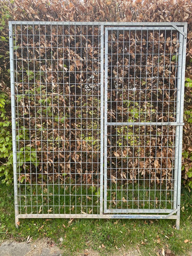 Spijlen hekwerk hondenkennel hondenhok hondenren, Ophalen, Met poort, Gebruikt, Spijlenhekwerk