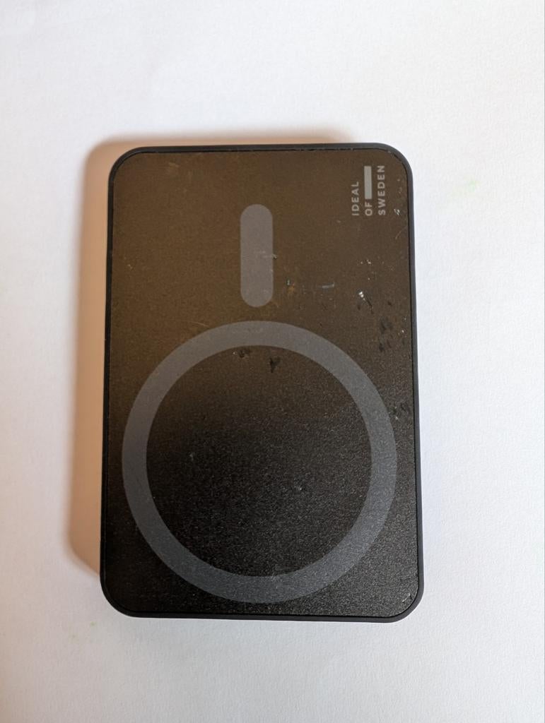 iDeal of Sweden Magsafe Suction Phone Mount Black / zwart, Télécoms, Téléphonie mobile | Accessoires & Pièces, Enlèvement, Utilisé