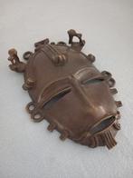 Afrikaans bronzen masker, Antiek en Kunst, Ophalen