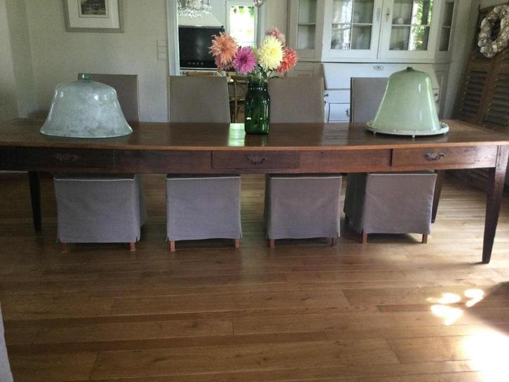 Antieke franse boerentafel met 10 houten stoelen, Antiek en Kunst, Antiek | Meubels | Stoelen en Sofa's, Ophalen