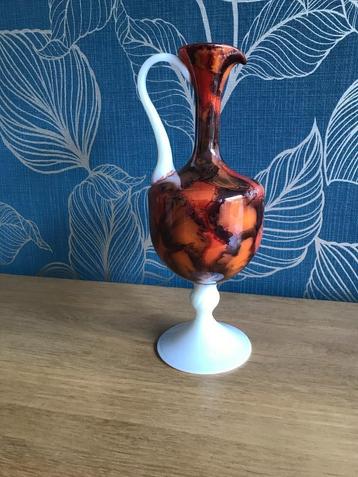 sierlijke vaas in kunstglas "murano (?)" beschikbaar voor biedingen