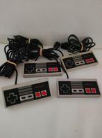 Lot de 4 manettes Nintendo nes, Consoles de jeu & Jeux vidéo, Consoles de jeu | Nintendo NES, Utilisé, Enlèvement ou Envoi