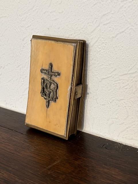 Antiek klein gebedenboekje, nep ivoren cover, Antiek en Kunst, Curiosa en Brocante, Ophalen
