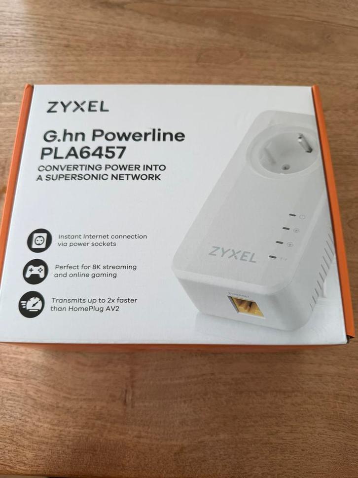 2 stuks Zyxel PLA6457 G.hn powerline, Informatique & Logiciels, Commutateurs réseau, Enlèvement