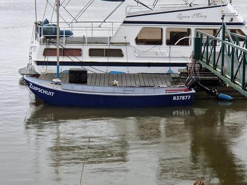 Mooie 6.00m oldtimer sloep, Watersport en Boten, Sloepen, Gebruikt, 10 tot 30 pk, 3 tot 6 meter, Buitenboordmotor, Benzine, Staal