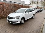 Skoda Fabia benzine euro 6 met garantie, Auto's, Skoda, Voorwielaandrijving, Stof, 110 g/km, Wit
