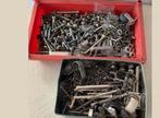 Nagels, schroeven en bouten enz,, Ophalen, Zo goed als nieuw, Schroeven