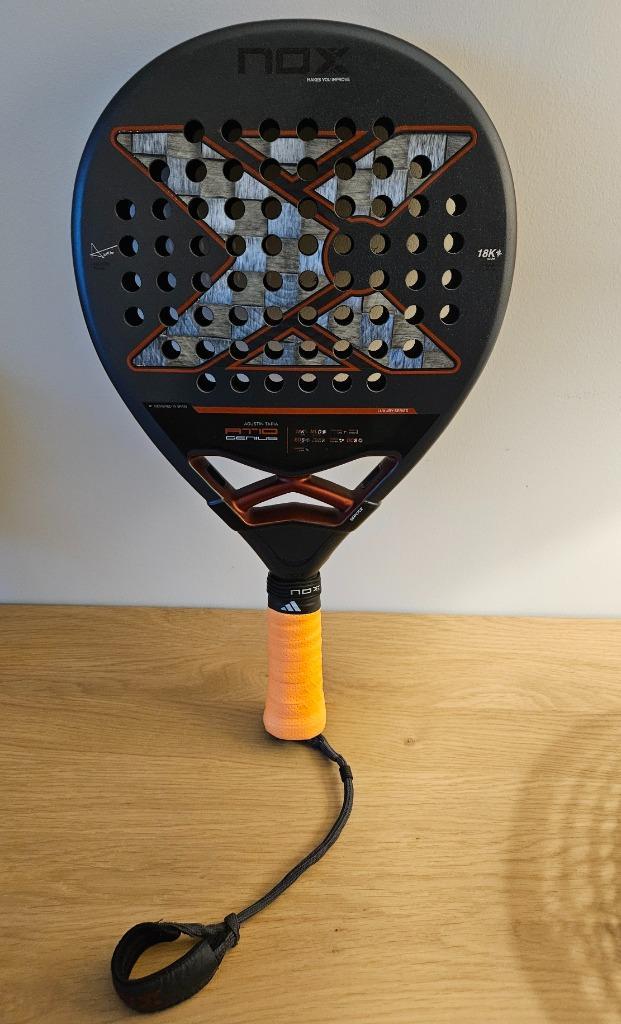 NOX AT10 GENIUS 18K AGUSTIN TAPIA 2025, Sport en Fitness, Padel, Zo goed als nieuw, Padelracket, Ophalen of Verzenden