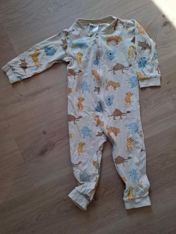 Pyjamapakjes met rits maat 80 beschikbaar voor biedingen