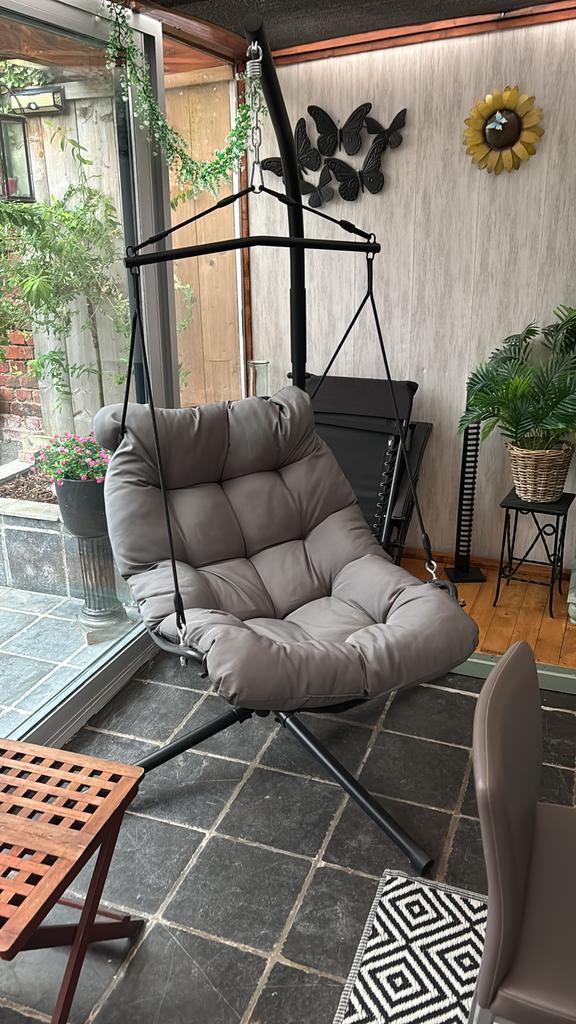 Schommelstoel met kussen, Tuin en Terras, Tuinmeubel-accessoires, Zo goed als nieuw, Ophalen