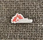 PIN - MEDECINS SANS FRONTIERES - ARTSEN ZONDER GRENZEN, Envoi, Utilisé, Autres sujets/thèmes, Insigne ou Pin's