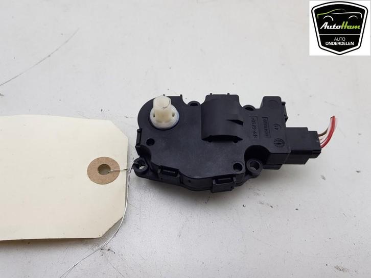 KACHELSTELMOTOR Porsche 911 (991) (CF185001), Auto-onderdelen, Airco en Verwarming, Porsche, Gebruikt