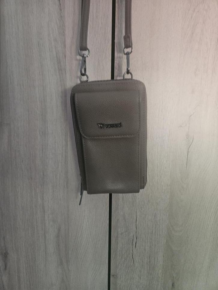 Schoudertassen, Handtassen en Accessoires, Tassen | Schoudertassen, Zo goed als nieuw, Overige merken, Beige, Ophalen of Verzenden