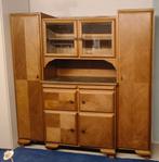 2 Houten meubels. Buffetkast uit 1939 in zeer goede staat, Antiek en Kunst, Antiek | Meubels | Kasten, Ophalen