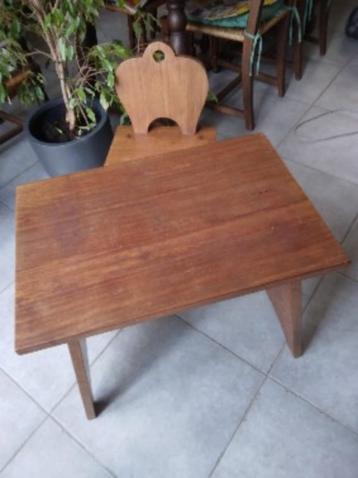 Authentieke teakset voor kinderen  beschikbaar voor biedingen