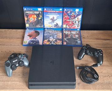 PS4 SLIM 500Go+ 2 MANETTES+ 6 JEUX beschikbaar voor biedingen