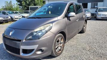 renault scenic 1.6dci 96kw wordt GEKEURD AIRCO GPS 2011 beschikbaar voor biedingen