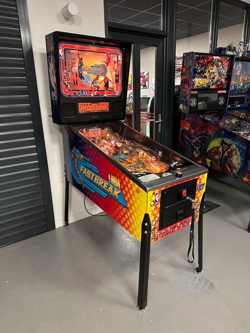 Prachtige flipperkast Bally NBA Fastbreak Pinball 1997, Verzamelen, Automaten | Flipperkasten, Gebruikt, Dot-matrix, Flipperkast