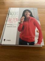 Kookboek Sandra Bekkari Nooit meer diëten, Livres, Mode, Envoi, Comme neuf