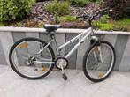 velo marque GIANT NEUF jamais servi 250 euros, Fietsen en Brommers, Fietsen | Mountainbikes en ATB, Ophalen, Nieuw, Dames, Giant