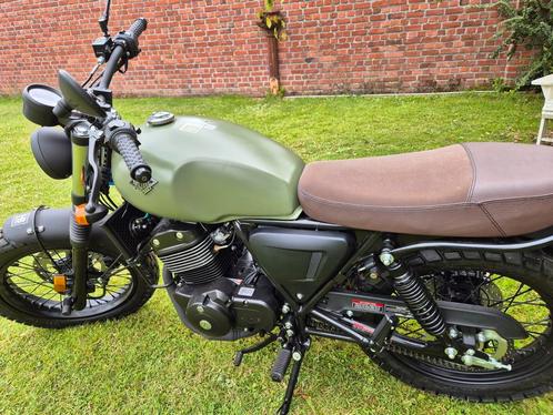 Moto vintage. 234 cm3 . Boîte manuel.  50kms essence, Fietsen en Brommers, Brommers | Overige merken, Zo goed als nieuw, Ophalen