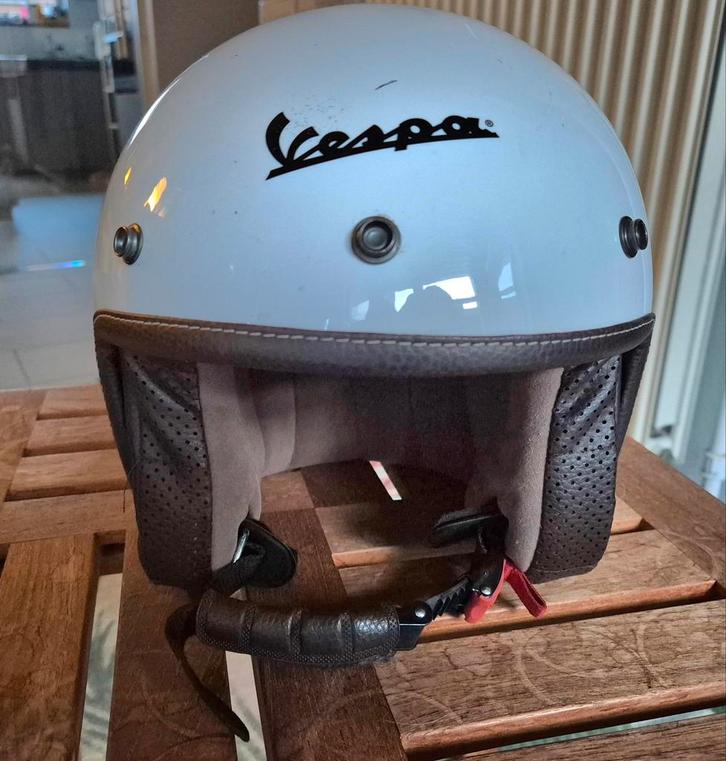 Vespa helm, Fietsen en Brommers, Brommerhelmen, Ophalen