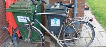 Heren fiets versneling moet nagekeken worden beschikbaar voor biedingen