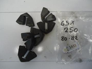 GSX250E 1980 - 1982 Suzuki Rubber D1-33591 beschikbaar voor biedingen