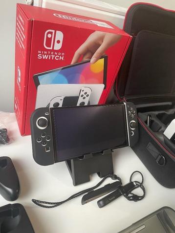 Nintendo Switch OLED WIT (SD 512GB,accessoires,nieuwstaat) beschikbaar voor biedingen