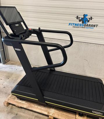 Technogym Skillrun 5000 Loopband Skill Run Unity 3.0 LIVE beschikbaar voor biedingen