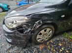 Echange hyundai i30 accidentée, Ophalen, Benzine