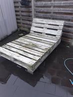 Ligbed op wielen gemaakt van europaletten, Tuin en Terras, Ophalen, Gebruikt