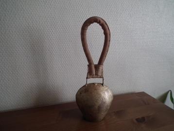 Bel (totale hoogte 24 cm) beschikbaar voor biedingen
